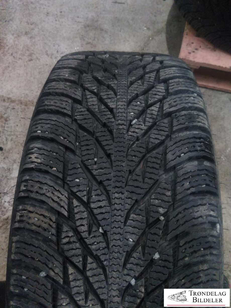 Hjulsett aluminium vinter til MG Marvel R 2021-->>  (NOKIAN|235/45/R19 5X120 8.5JX19 ET50 CB67.1MM|8-9 MM MØNSTERDYBDE|PROD 44-21)