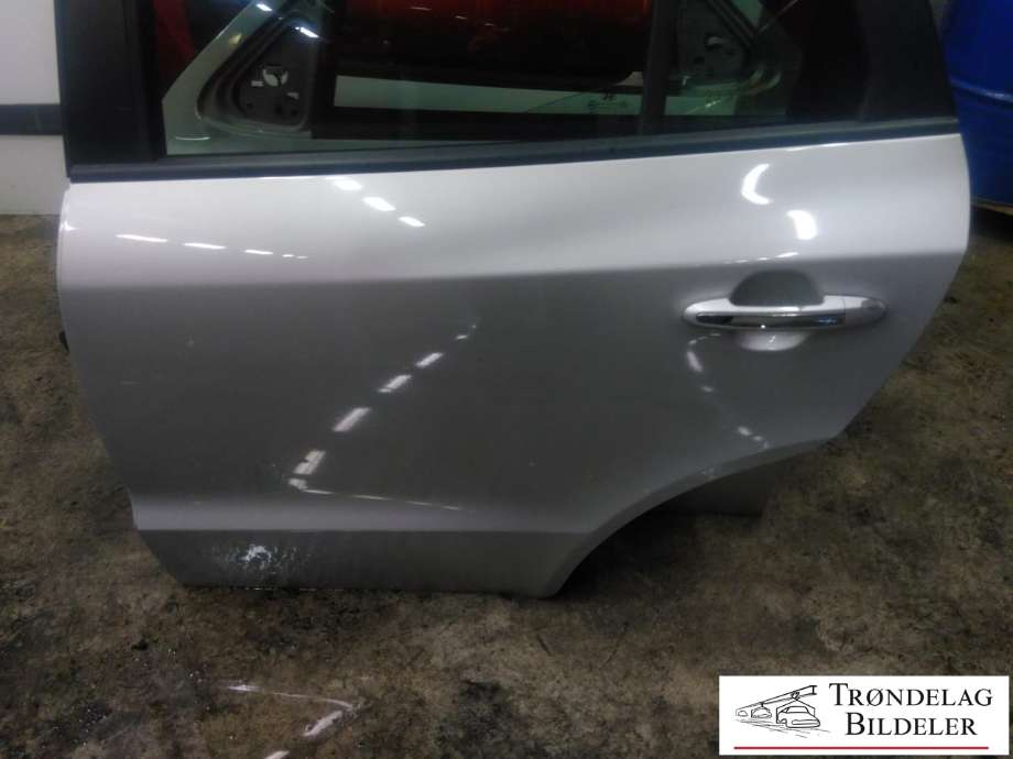Dør venstre bak til Hyundai Santa Fe 2010-2012 (Type II, Fase 2) (770032B020|770032B000|)