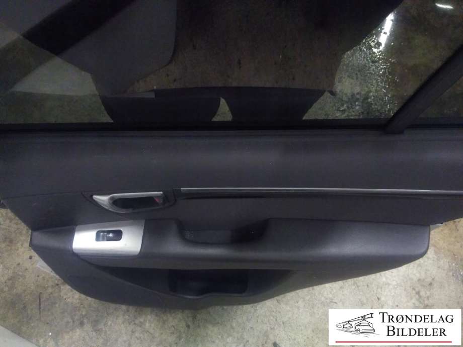 Dør høyre bak til Hyundai Santa Fe 2010-2012 (Type II, Fase 2) (B350139|770042B020|770042B000)