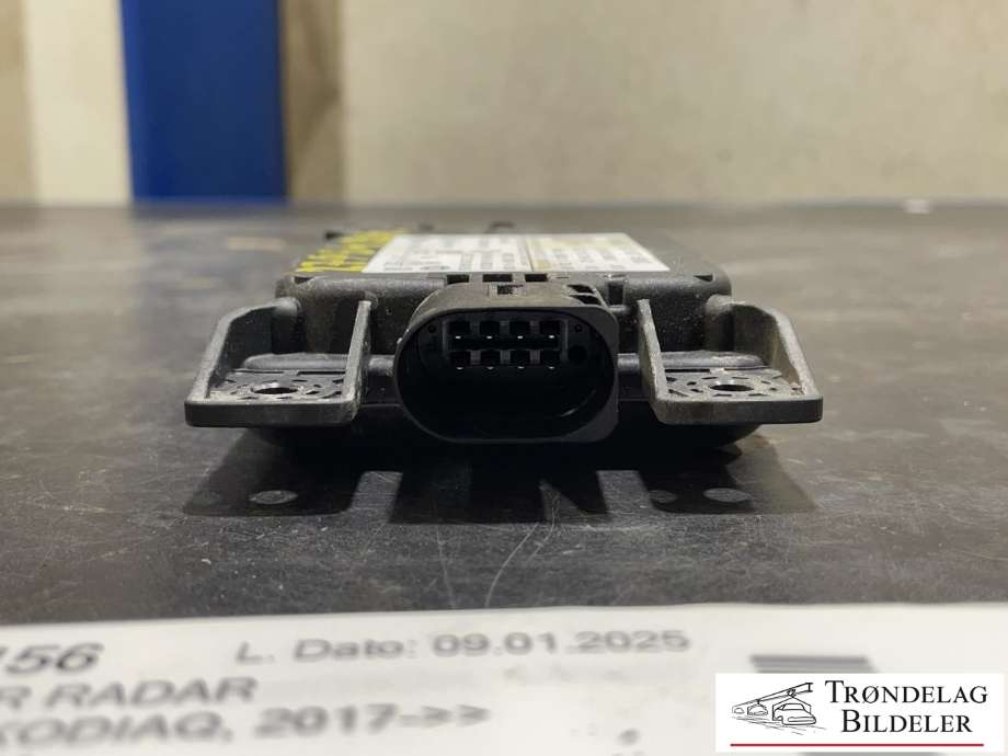 Sensor radar til Škoda Kodiaq 2017-->>  (VW AG|5Q0 907 686 C|)