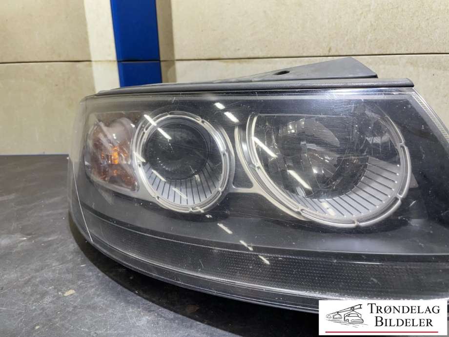 Frontlykt høyre xenon til Hyundai Santa Fe 2010-2012 (Type II, Fase 2)
