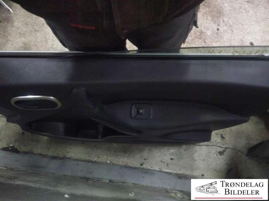 Dør høyre foran til Mercedes Citan 2012-2021 (W415) (W415) (A 415 720 01 12|A 415 720 32 00|)