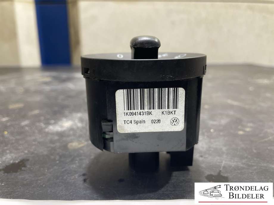 Bryter lys til VW Transporter / Caravelle 2015-2019 (T6) (T6) (1K0 941 431 BK|3C8 941 431|)