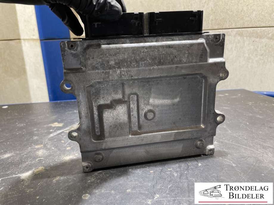 Styreenhet motor til Volvo V90 / V90 CC / S90 2016-->> (31459913|)