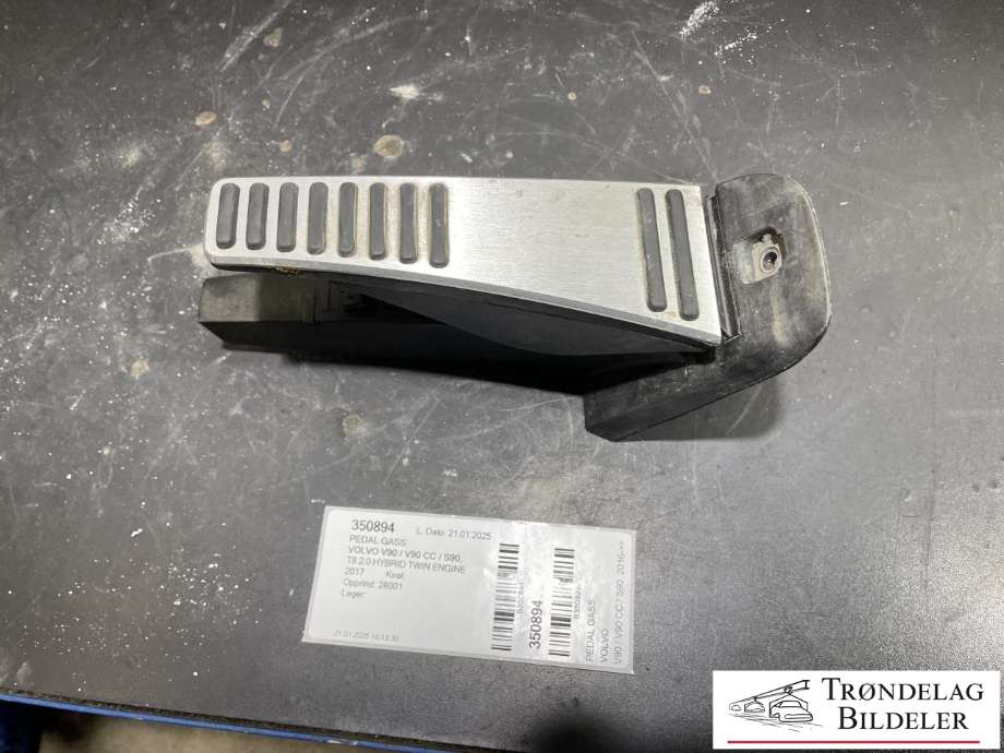 Pedal gass til Volvo V90 / V90 CC / S90 2016-->>