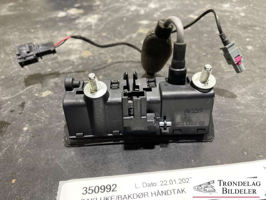 Bakluke/bakdør håndtak til Audi S4 2009-->>  (5N0 827 566|)