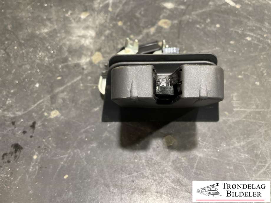 Baklukelås til Audi S4 2009-->>  