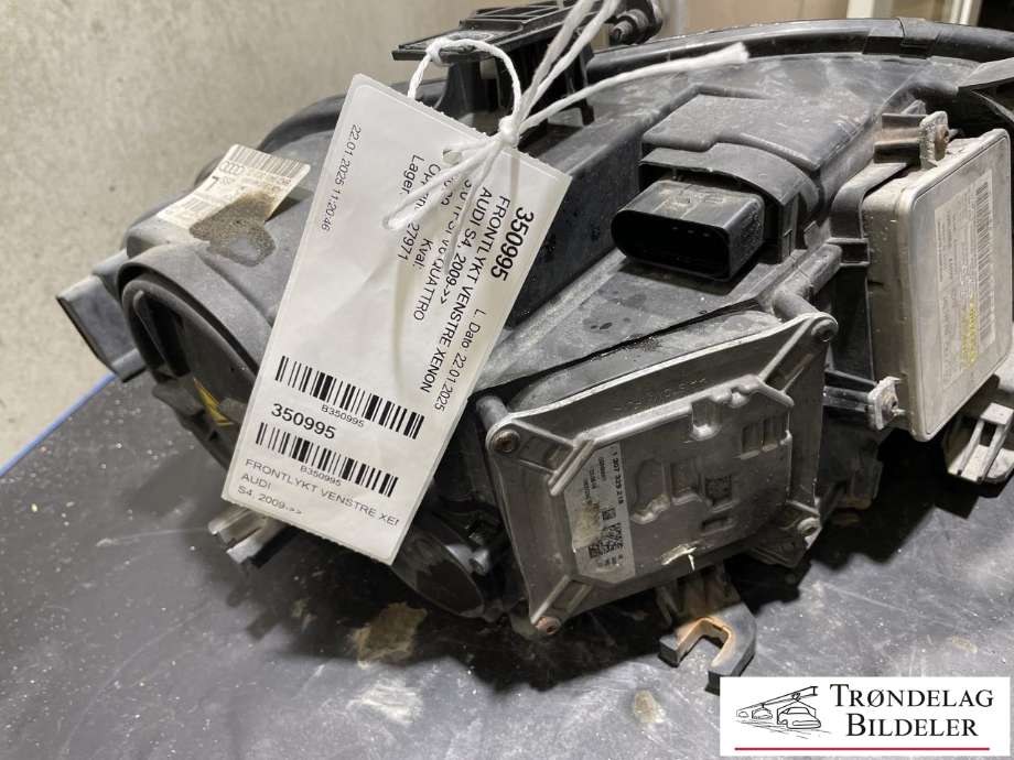 Frontlykt venstre xenon til Audi S4 2009-->> (8K0 941 003 G|8K0 941 029 AM|)