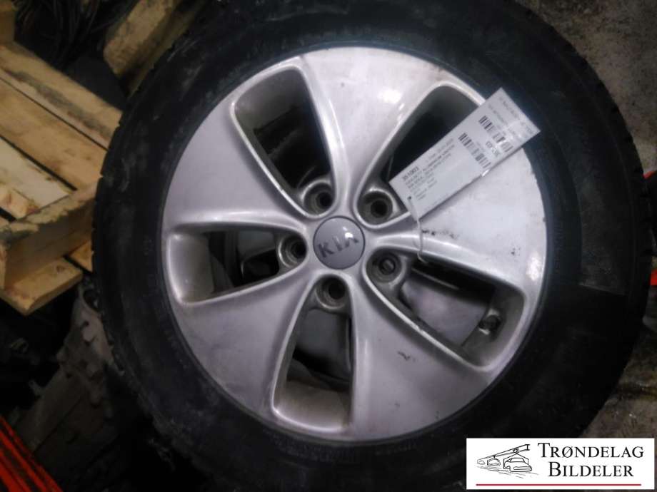 Hjulsett aluminium vinter til Kia Soul, 2014-2019 (Type II) (NEXEN|215/60/R16 5X114.3 6.5JX16 ET47 CB67.1MM)