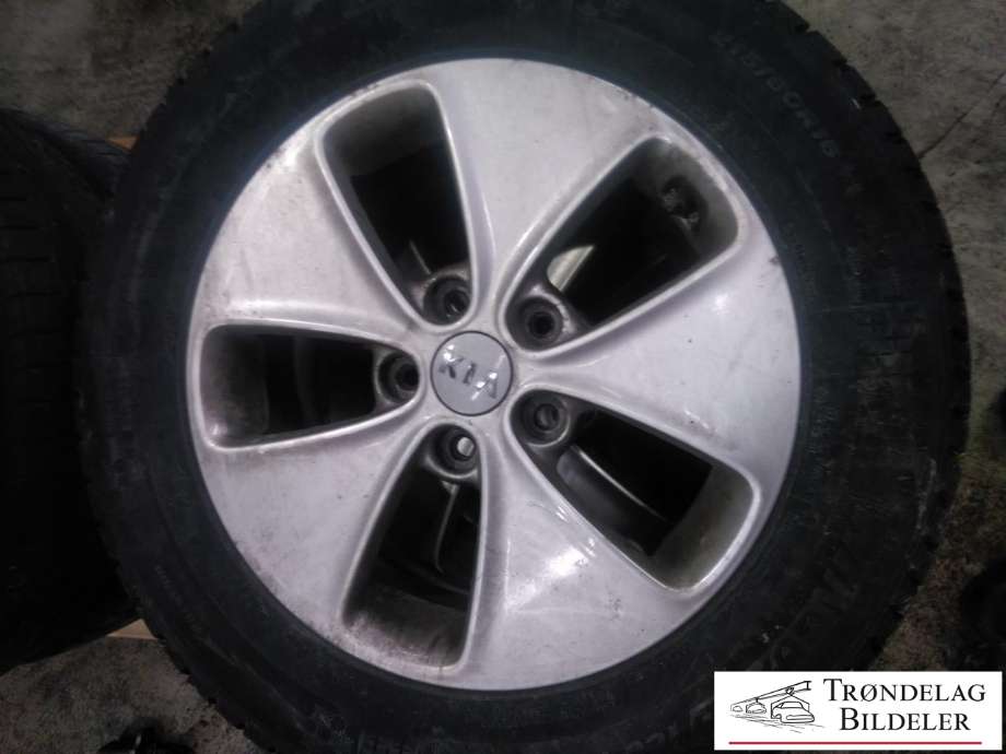 Hjulsett aluminium vinter til Kia Soul 2014-2019 (Type II) (NEXEN|215/60/R16 5X114.3 6.5JX16 ET47 CB67.1MM|5-6MM MØNSTERDYBDE|PROD 27-20 PIGGFRI)