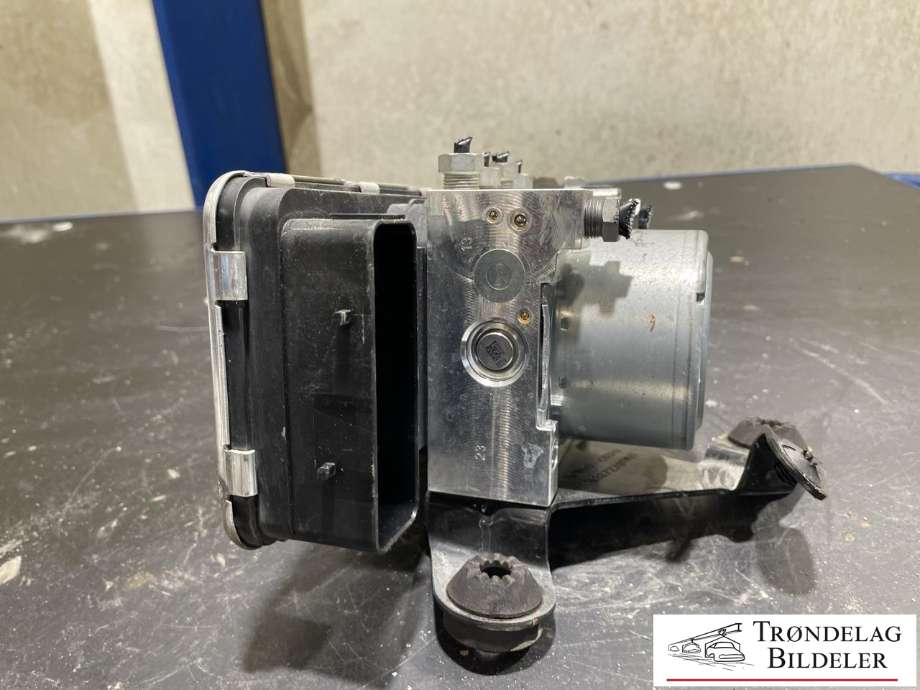 ABS sentral til Volvo V90 / V90 CC / S90 2016-->> (31680099|)