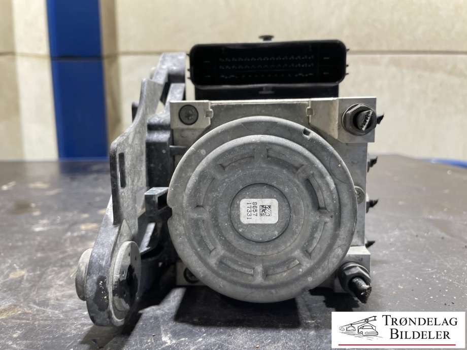 ABS sentral til VW Golf VII 2012-2017 (Fase 1)  (5Q0 907 379 S|)