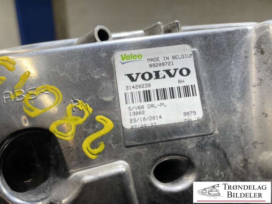 Kjørelys led høyre foran til Volvo V60/V60 CC 2013-2018 (Type I, Fase 2) (VOLVO|31420239|)