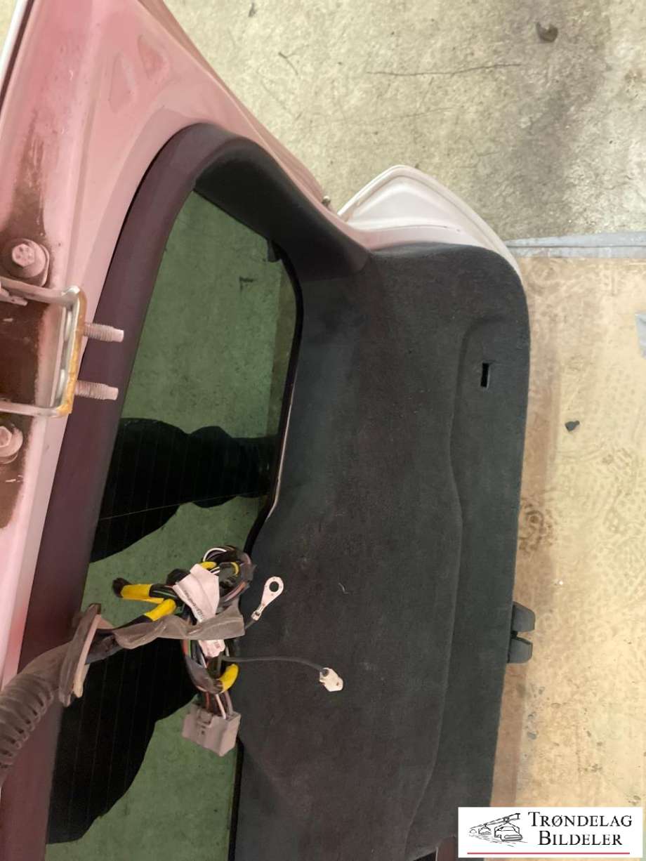 Bakluke stasjonsvogn til Volvo V60/V60 CC 2013-2018 (Type I, Fase 2)  (31457729|)