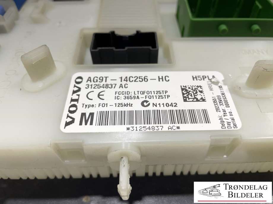 Sikringsboks til Volvo XC60 2008-2013 (Type I, Fase 1) (AG9T-14C256-HC|)
