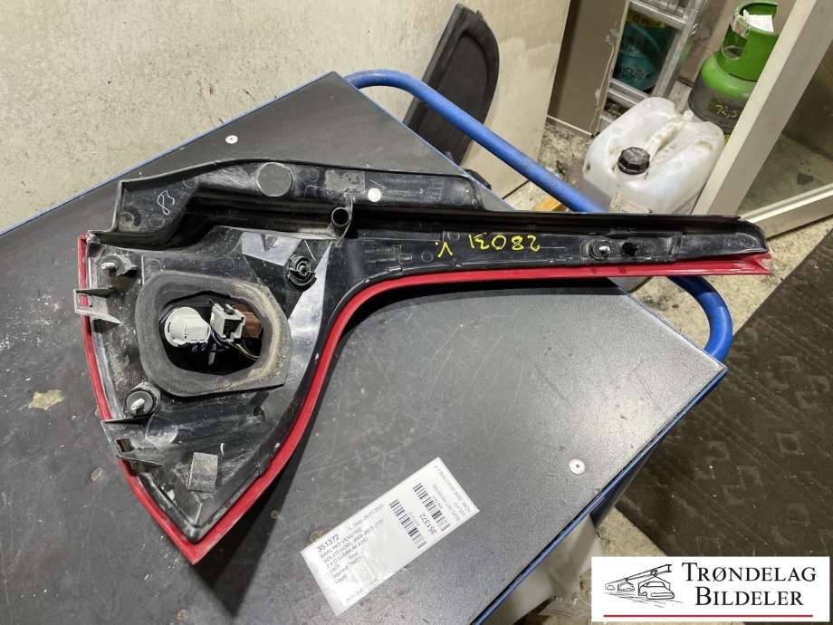 Baklykt venstre til Volvo XC60 2008-2013 (Type I, Fase 1)  (31290683|)