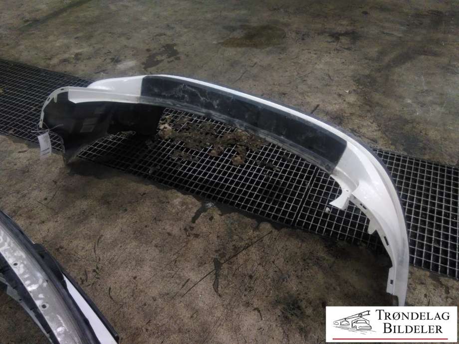 Støtfanger bak til Volvo XC60 2008-2013 (Type I, Fase 1)  