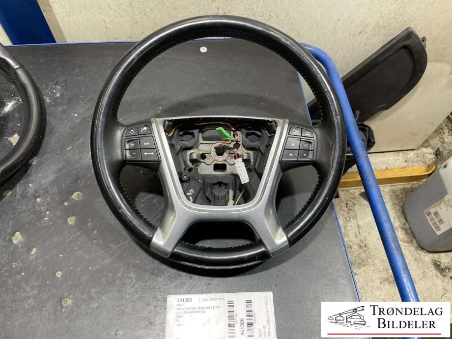 Ratt til Volvo XC60, 2008-2013 (Type I, Fase 1)  (31390467)