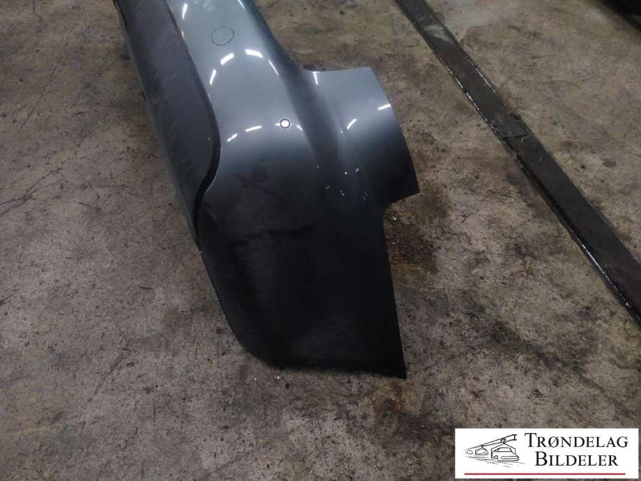 Støtfanger bak stasjonsvogn til Audi A4 2007-2014 (Type IV) (B8) (B8) (8K9 807 303 A|8K0 807 521    01C|)