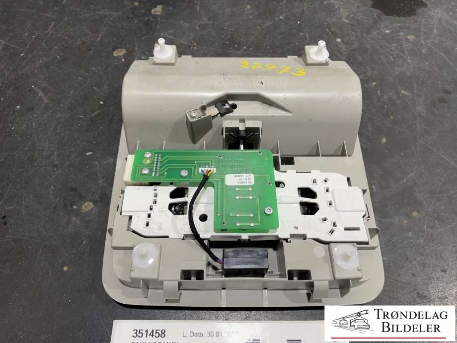 Taklyspanel til Toyota Avensis 2009-2015 (Type III, Fase 1) (81260-05381-B0|)