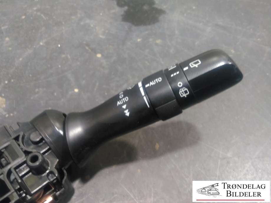 Bryter combi til Toyota Avensis 2009-2015 (Type III, Fase 1) (8414005190|)