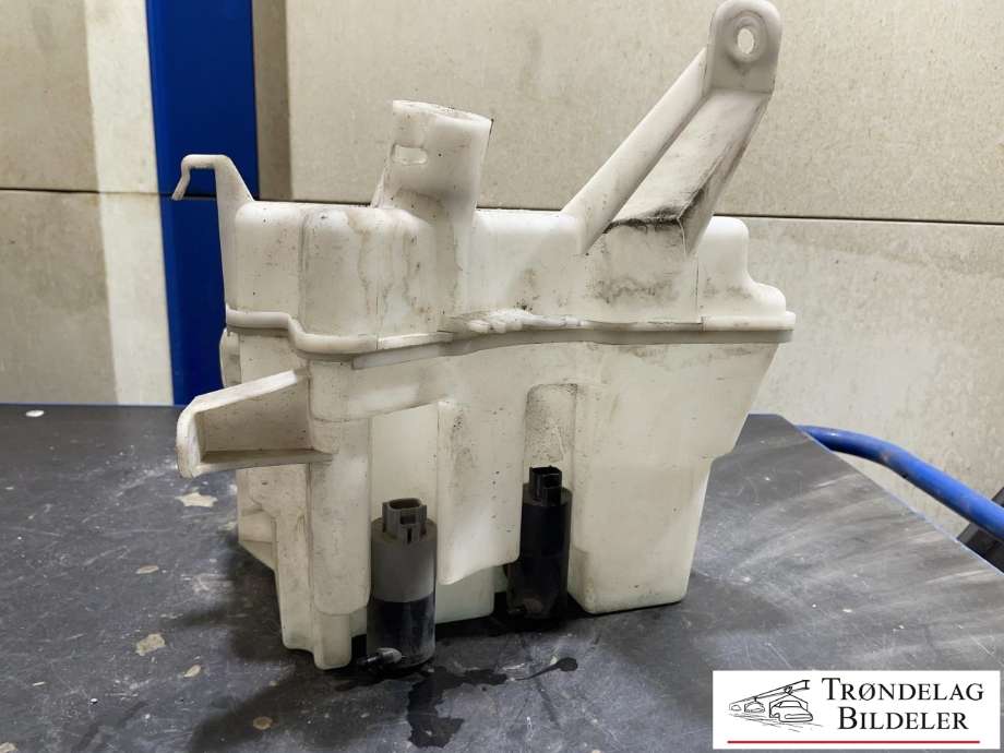 Spylertank til Toyota Yaris 2012-2014 (Type III, Fase 1) (85350-0509|)