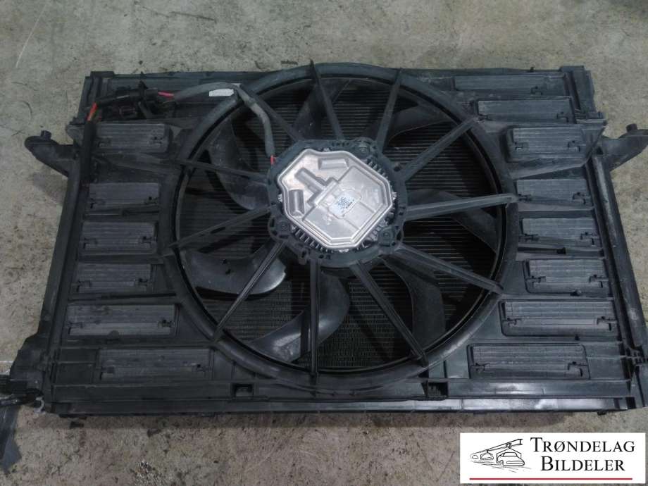 Radiatorpakke til Audi e-tron, 2018-->>  