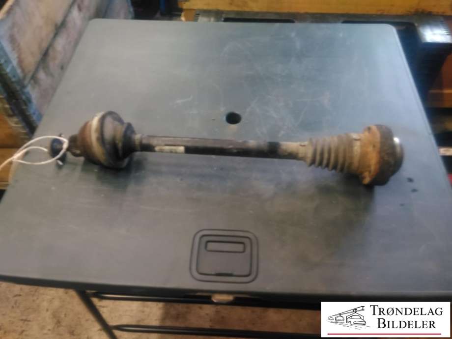 Drivaksel venstre bak, bensin/automat til Audi S4, 2009-->>