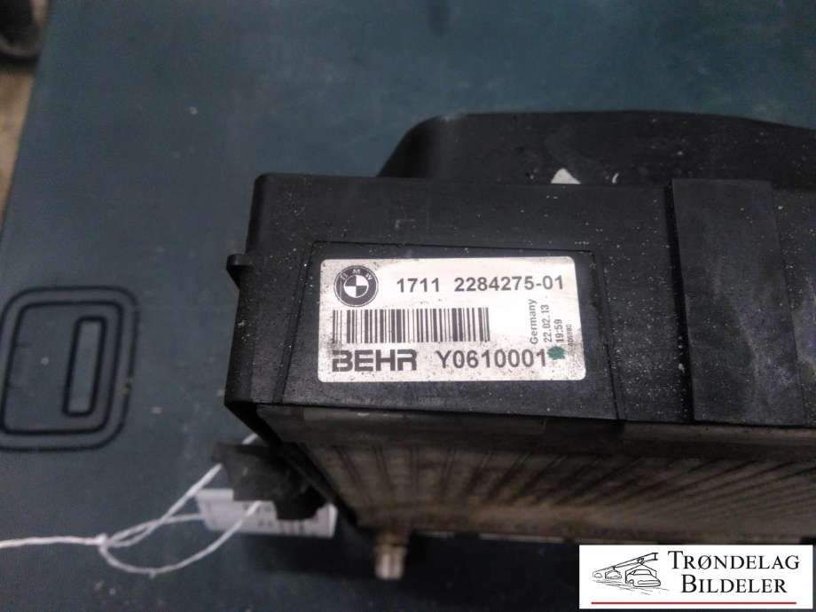 Radiator (automat gir) til BMW M5 2011-2017 (F10) (F10) (1711 2284275|17 11 2 284 277|)