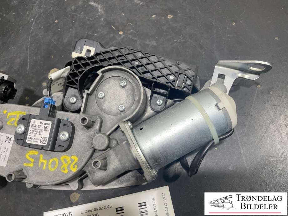 Baklukeåpner motor til Mercedes E-Klasse 2009-2013 (Fase 1) (W212) (W212) (A2128203642|)