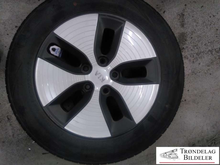 Hjulsett aluminium sommer til Kia Soul 2014-2019 (Type II)  (LANDSAIL|205/60/R16 5X114.3 6.5JX16 ET47 CB67.1MM|6-7 MM MØNSTERDYBDE|PROD 03-22)