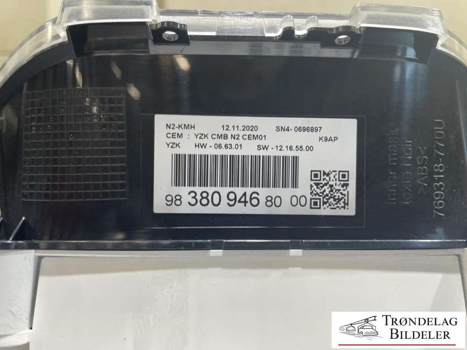 Instrumentpanel til Peugeot Partner 2019-->> (Type III) (98 380 946 80 00|)
