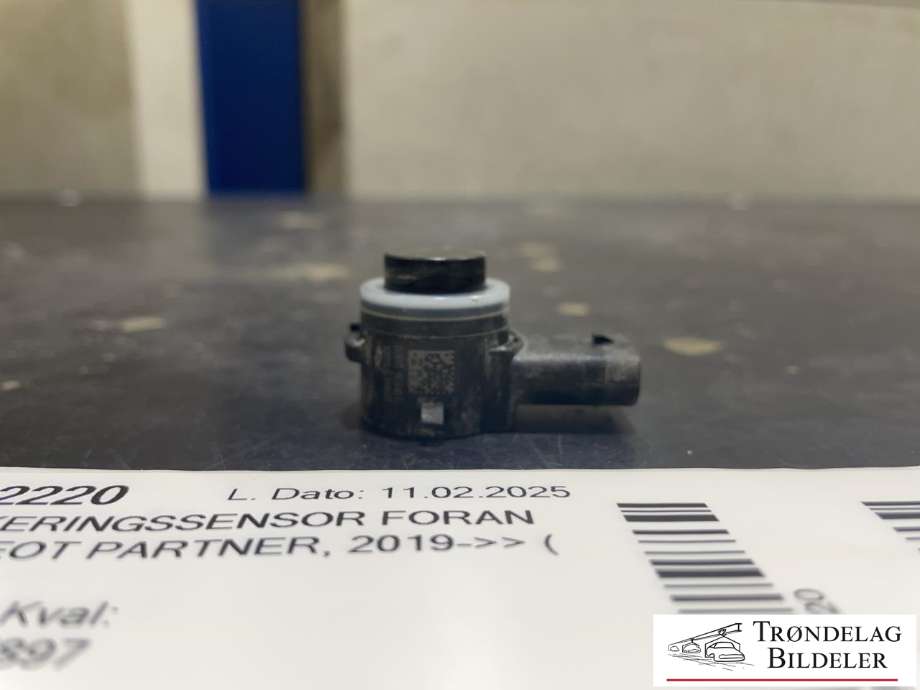Parkeringssensor foran til Peugeot Partner 2019-->> (Type III)