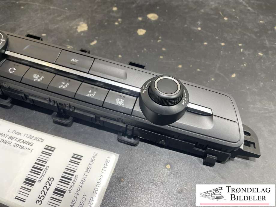 Varmeapparat betjening til Peugeot Partner 2019-->> (Type III) (98.340.416 ZD|)