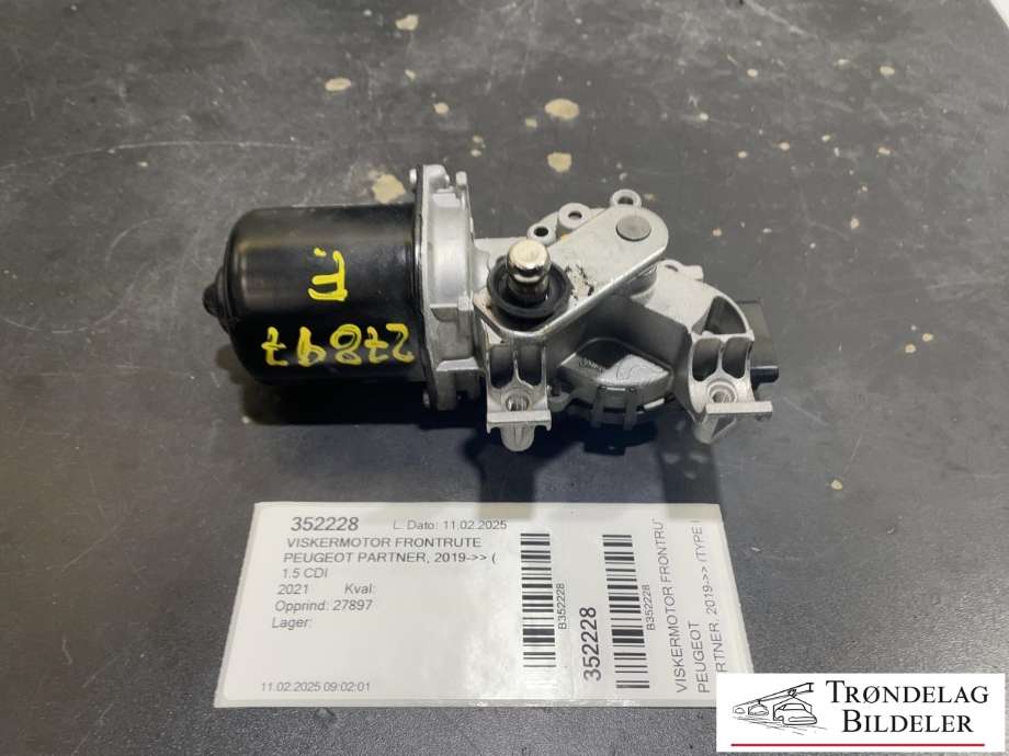 Viskermotor frontrute til Peugeot Partner 2019-->> (Type III) (98 165 588 80|)