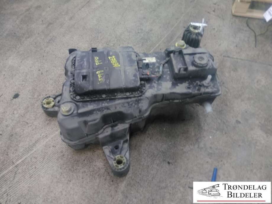 AdBlue tank til Peugeot Partner 2019-->> (Type III)  (98 213 360 80|)