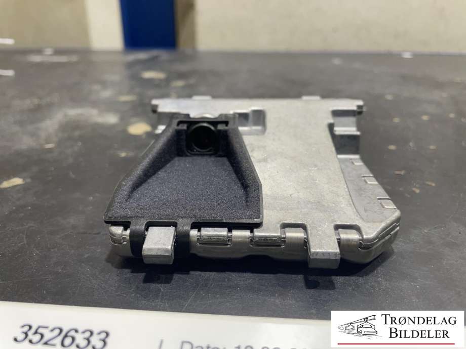 Kamera til Mercedes ML 2011-2015 (Fase 1) (W166) (W166) (A 000 905 05 38|A 000 905 74 02|)