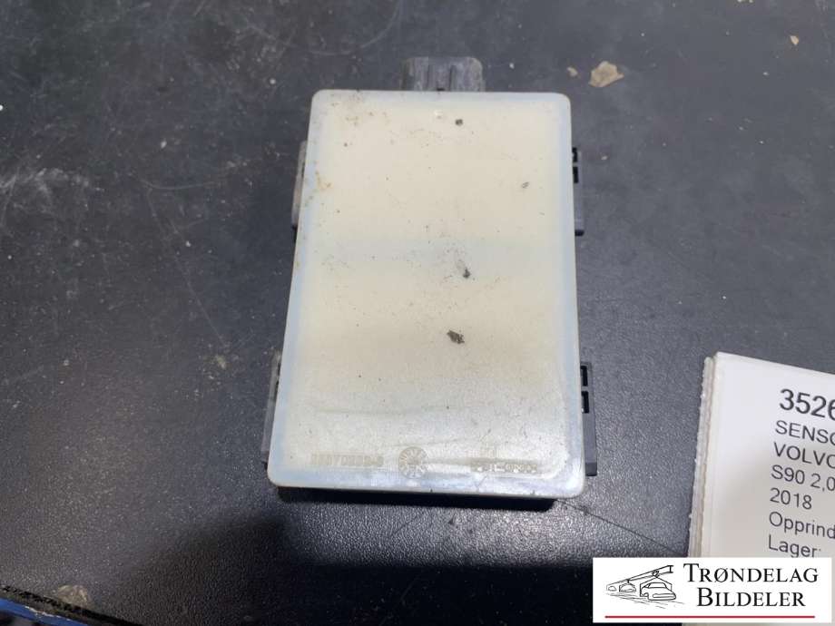 Sensor radar til Volvo V90 / V90 CC / S90 2016-->> (31687389|)