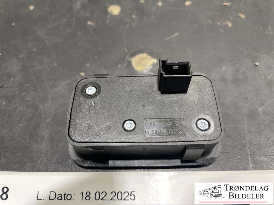 Bryter diverse til Mercedes ML 2011-2015 (Fase 1) (W166) (W166) (212 821 05 51|)