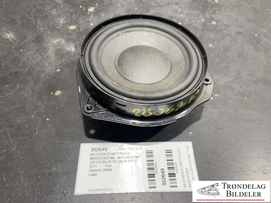 Bilstereo høyttaler til Mercedes ML, 2011-2015 (Fase 1) (W166) (W166) (A1668202002)