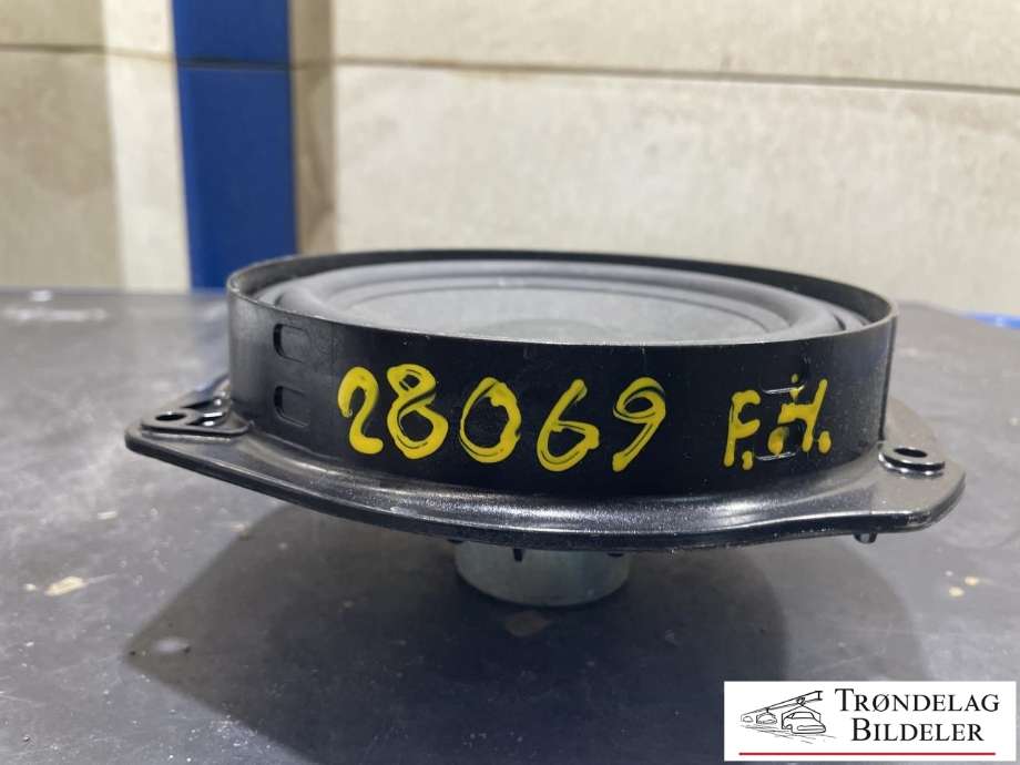 Bilstereo høyttaler til Mercedes ML 2011-2015 (Fase 1) (W166) (W166) (A1668202002|)