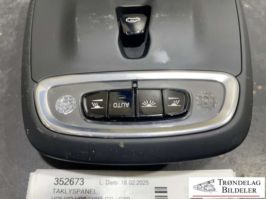 Taklyspanel til Volvo V90 / V90 CC / S90 2016-->>  (31479616|)