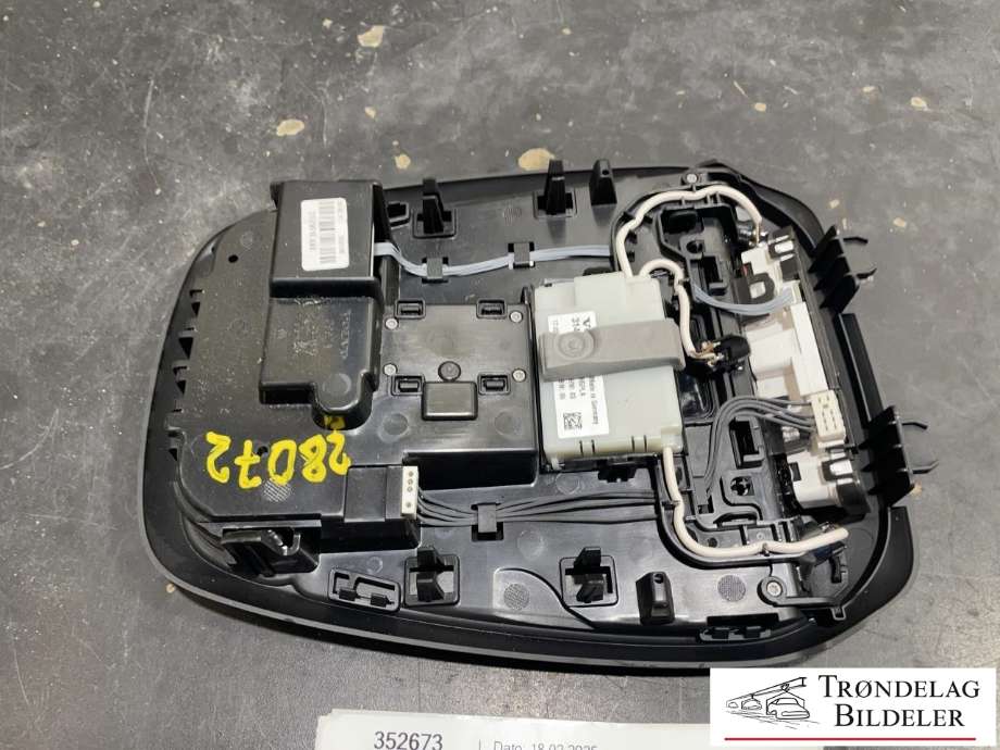 Taklyspanel til Volvo V90 / V90 CC / S90 2016-->>  (31479616|)