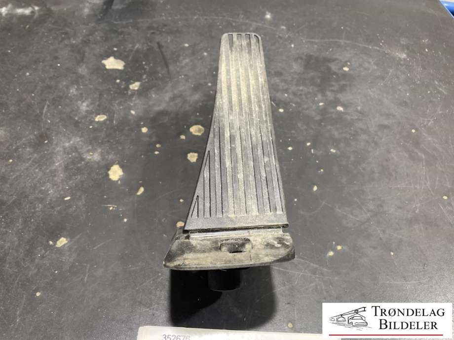 Pedal gass til Volvo V90 / V90 CC / S90 2016-->>  (32212451|32269124|)