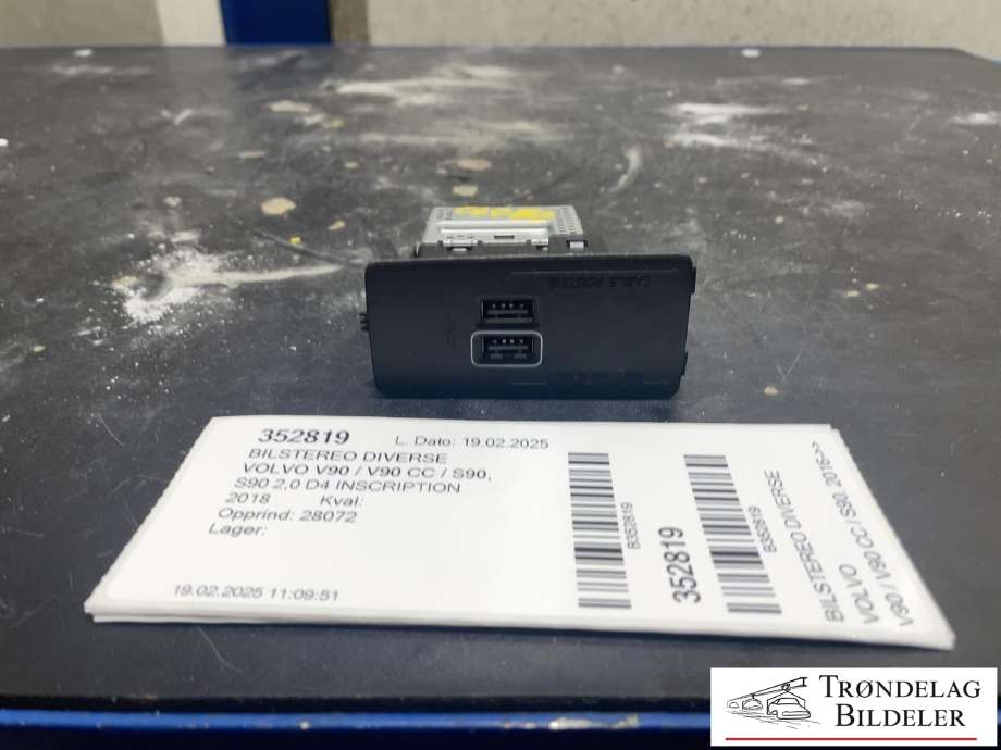 Bilstereo diverse til Volvo V90 / V90 CC / S90, 2016-->>  (VOLVO|31407038)