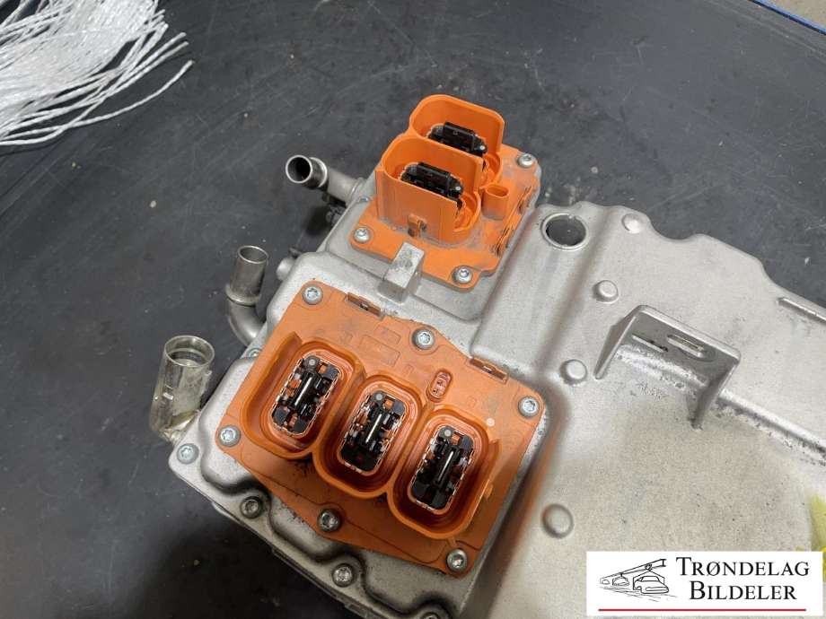 DCDC converter hybrid til Volvo V90 / V90 CC / S90 2016-->>  (VOLVO|32144041|)