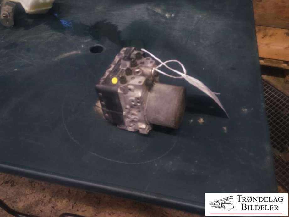 ABS sentral til Isuzu D-Max 2012-2017 (Type II, Fase 1) (8982324810|)