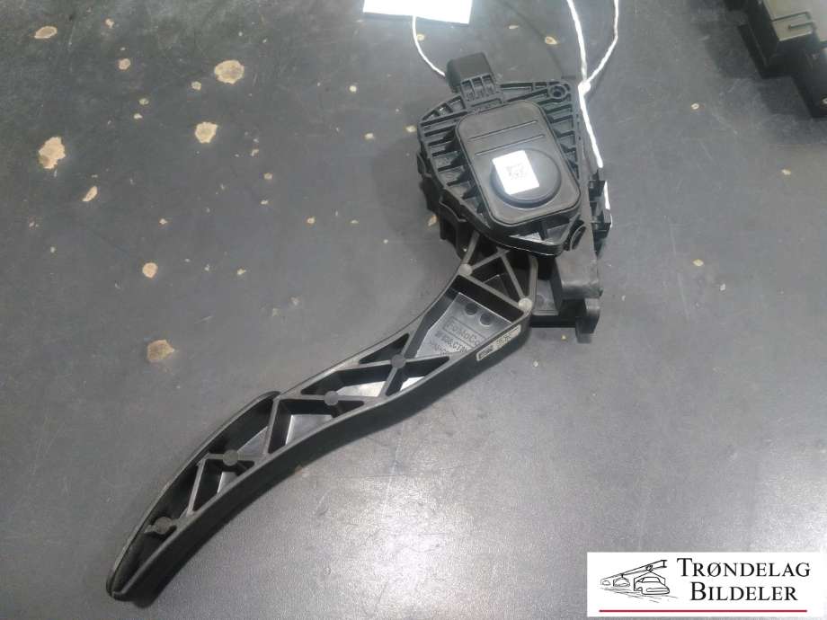 Pedal gass til Ford Mondeo, 2014-2019 (Type V, Fase 1)  (9F836|CT8UC)