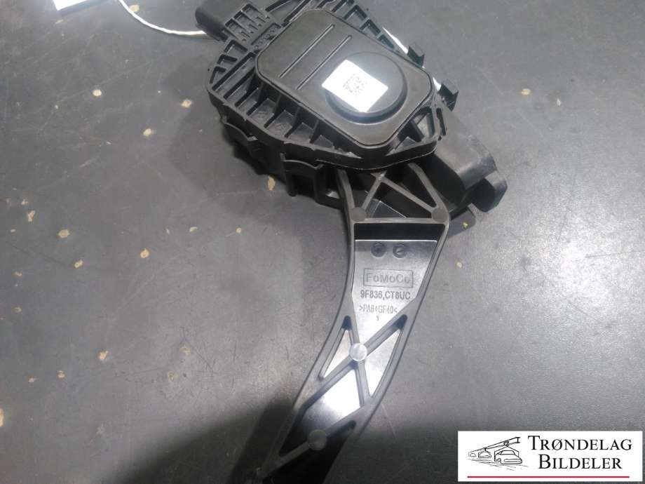 Pedal gass til Ford Mondeo 2014-2019 (Type V, Fase 1)  (9F836|CT8UC|)