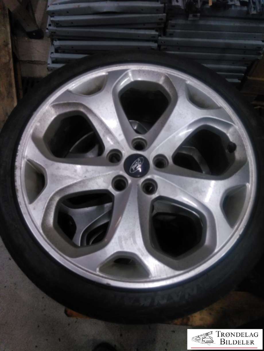 Hjulsett aluminium sommer til Ford Mondeo 2014-2019 (Type V, Fase 1)  (NANKANG|225/40/R18 5X108 8JX18 ET55? CB63.4MM|CA 0-4MM MØNSTERDYBDE|PROD 01-18)